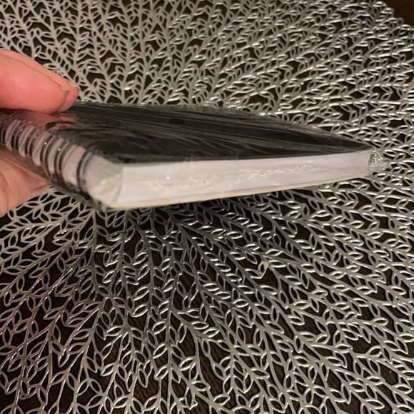 FIVE for $25!! NEW!! GNC Fitness & Nutrition Journal 📓 - Picture 3 of 3